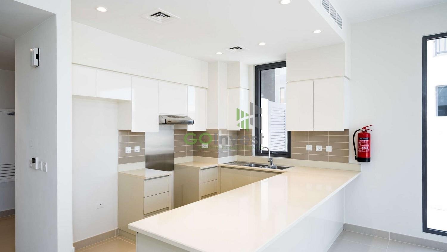 LP03179-b46ef8b5e95fbe0cdbdaf6d00c4a2481