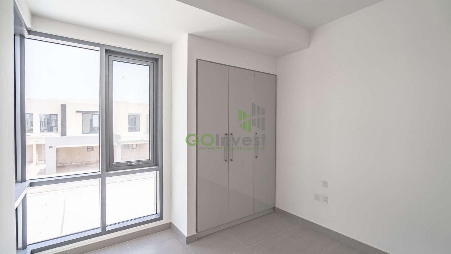 LP03182-77555efa24213040f3c8083e7fd1aa86